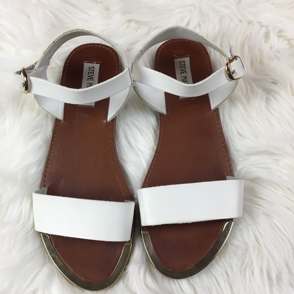 Steve Madden Shoes - Steve Madden White Sandals. Size 7M